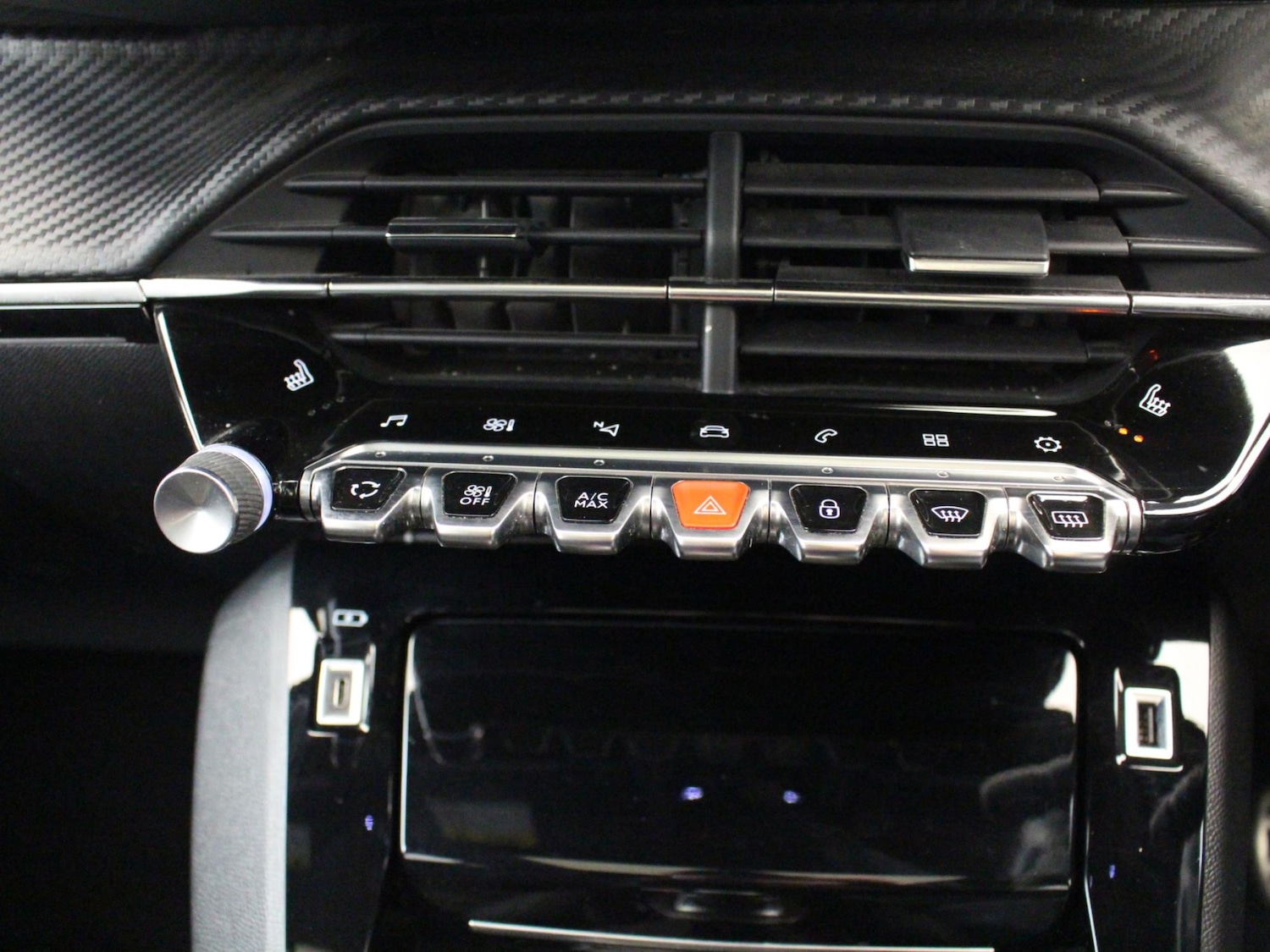 Used Peugeot 2008 2021 for sale - 77878896: Photo 23