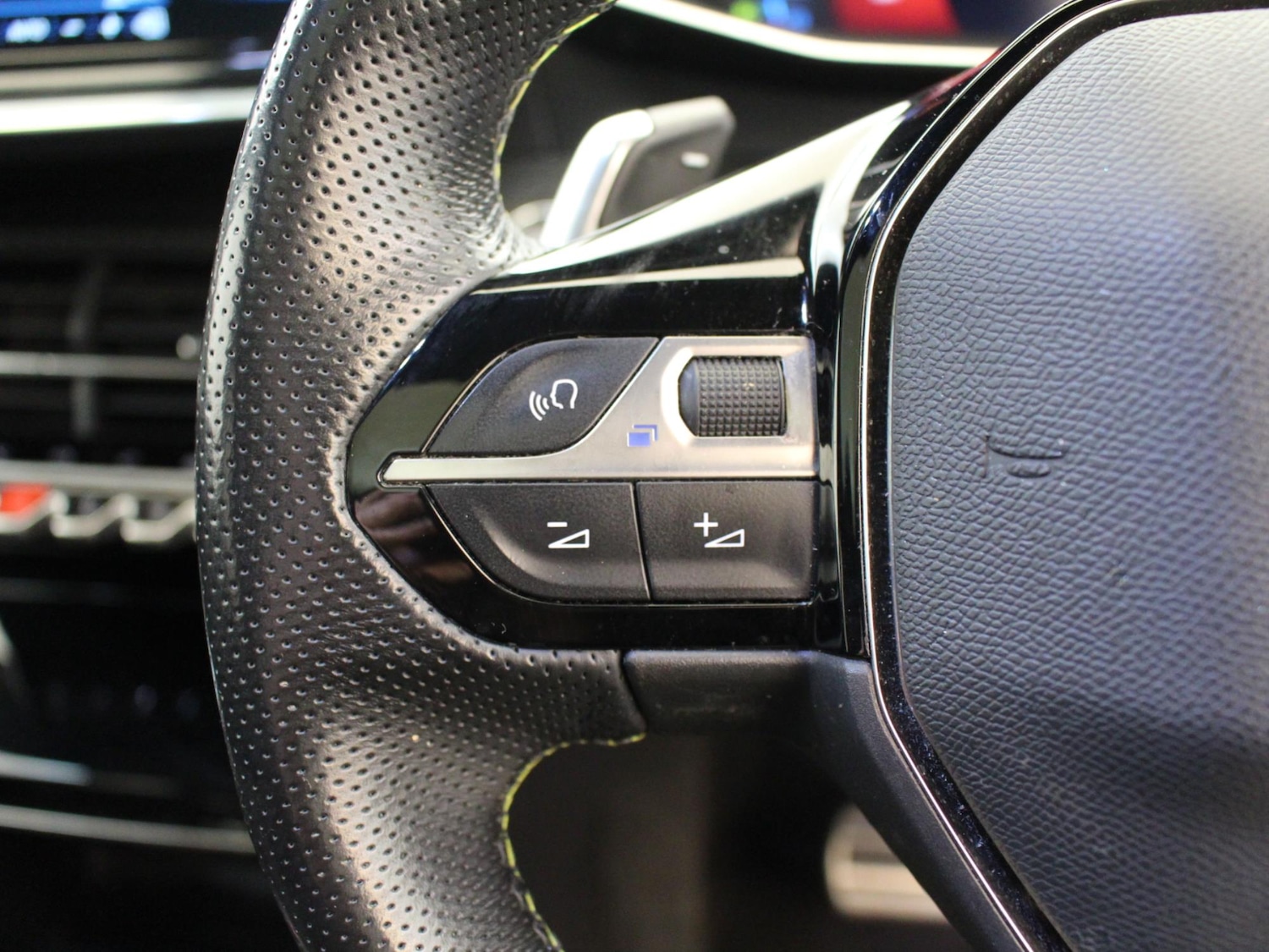 Used Peugeot 2008 2021 for sale - 77878896: Photo 29