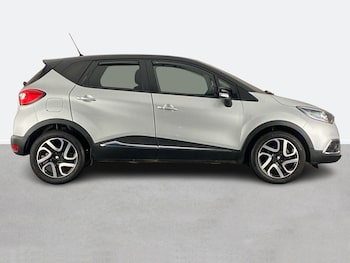 Used Renault Captur 2016 for sale - 75627900: Photo