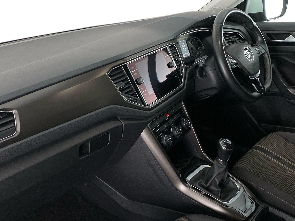 Used Volkswagen T-Roc 2018 for sale - 77459028: Photo 14