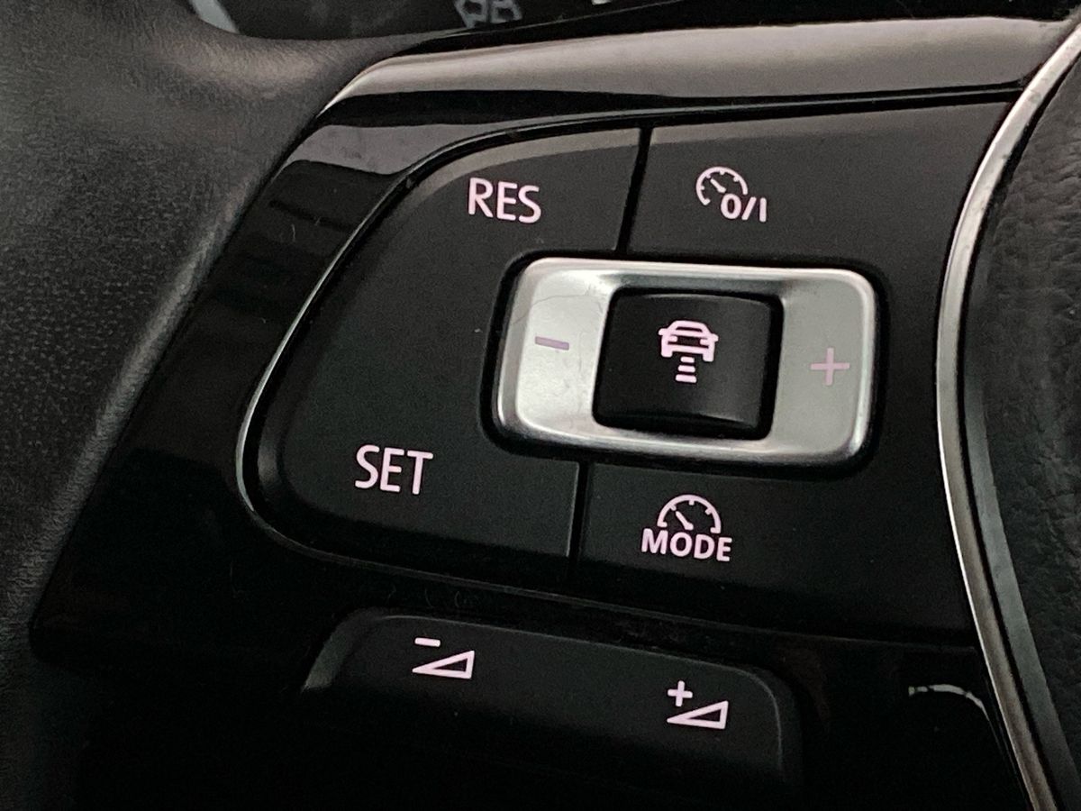 Used Volkswagen T-Roc 2018 for sale - 77459028: Photo 22