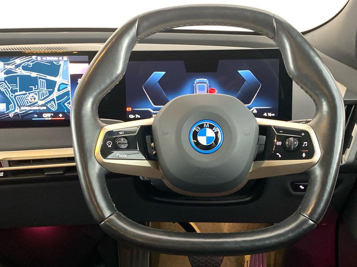 Used BMW iX 2022 for sale - 76636973: Photo 11