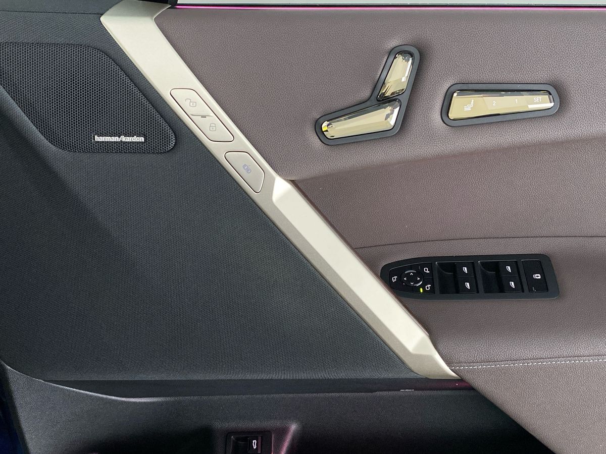 Used BMW iX 2022 for sale - 76636973: Photo 30