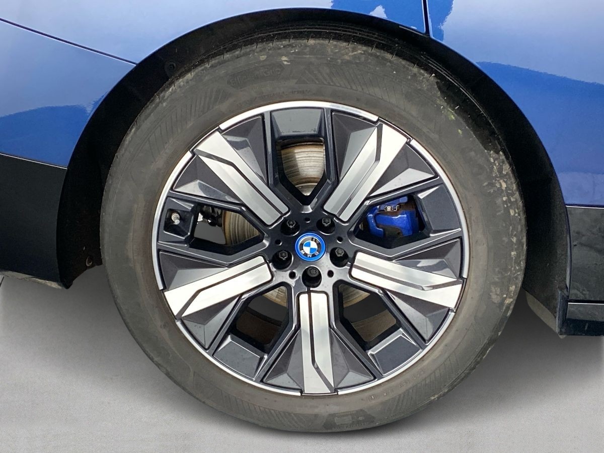 Used BMW iX 2022 for sale - 76636973: Photo 37