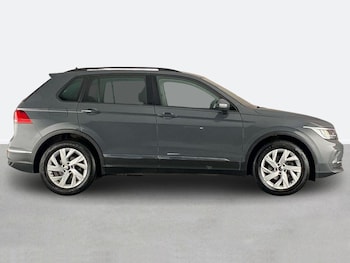 Used Volkswagen Tiguan 2021 for sale - 77787532: Photo