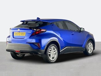 Used Toyota C-HR 2022 for sale - 76353299: Photo
