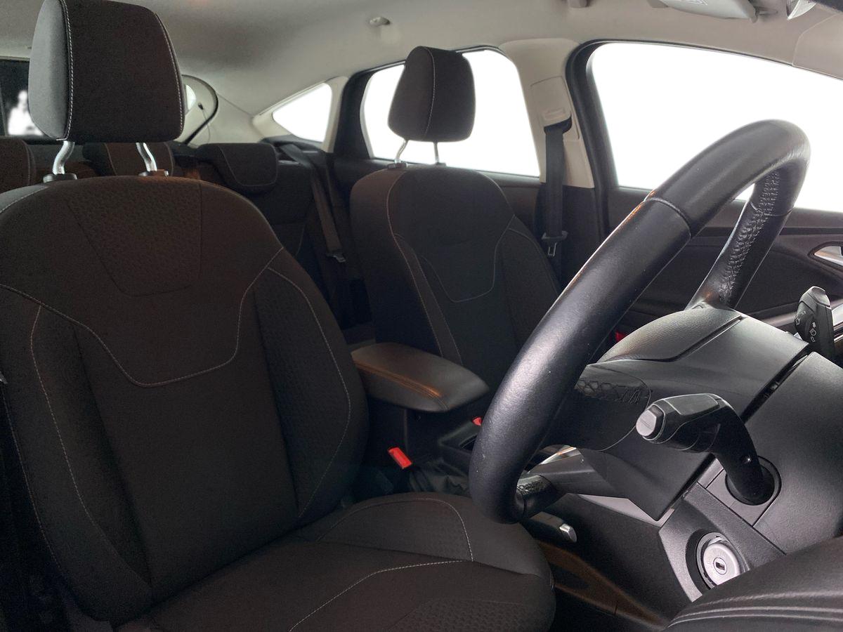 Used Ford Focus 2016 for sale - 76442612: Photo 13