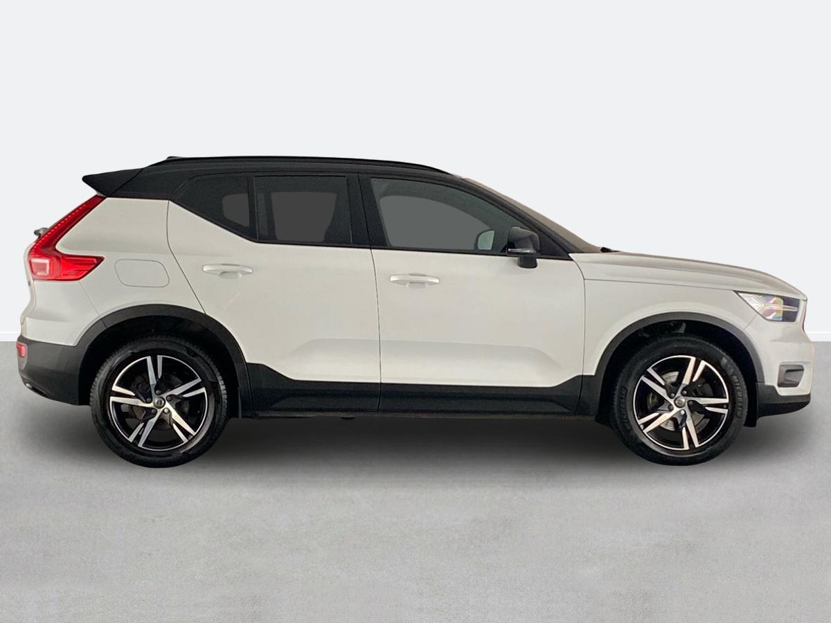 Used Volvo XC40 2020 for sale - 76177365: Photo 2