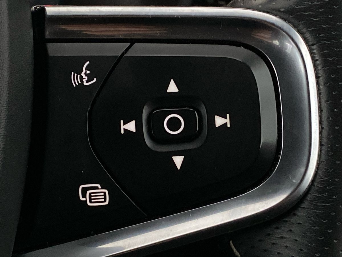 Used Volvo XC40 2020 for sale - 76177365: Photo 24