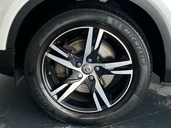 Used Volvo XC40 2020 for sale - 76177365: Photo 32