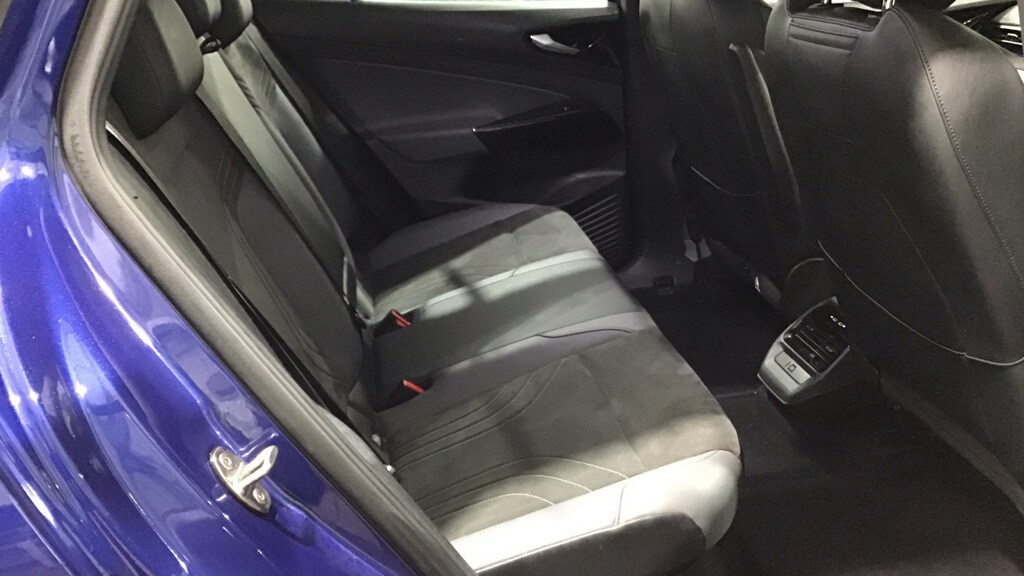 Used Volkswagen ID.4 2022 for sale - 77973412: Photo 7