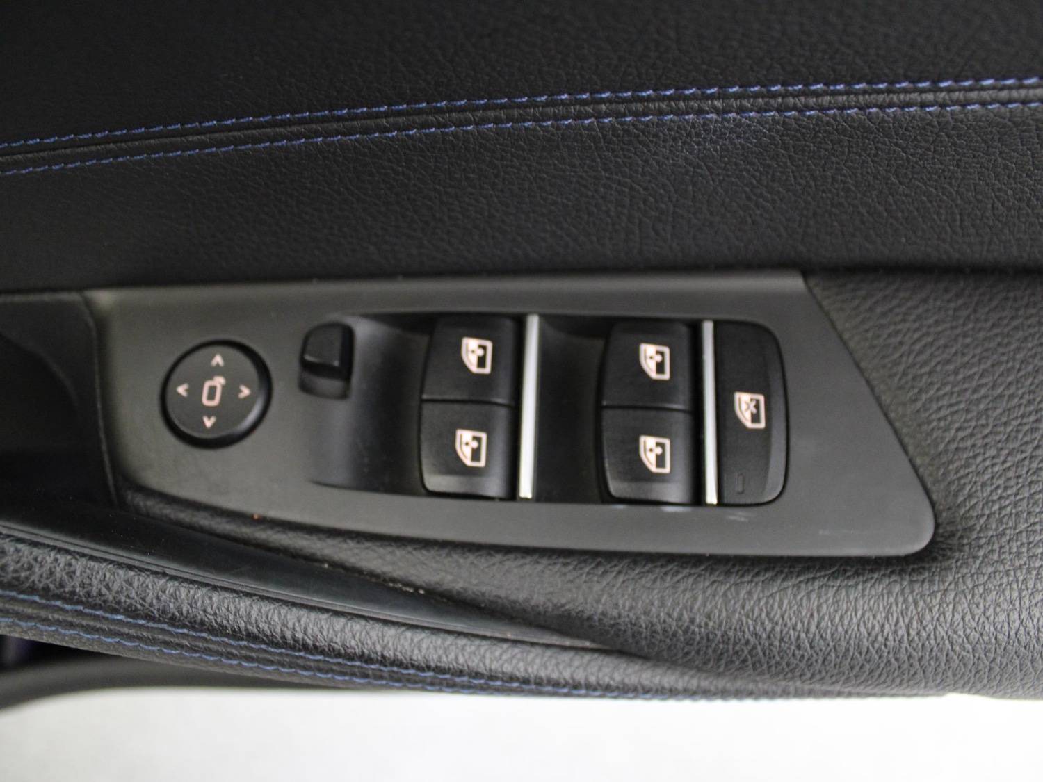 Used BMW 5 Series 2018 for sale - 77374245: Photo 34