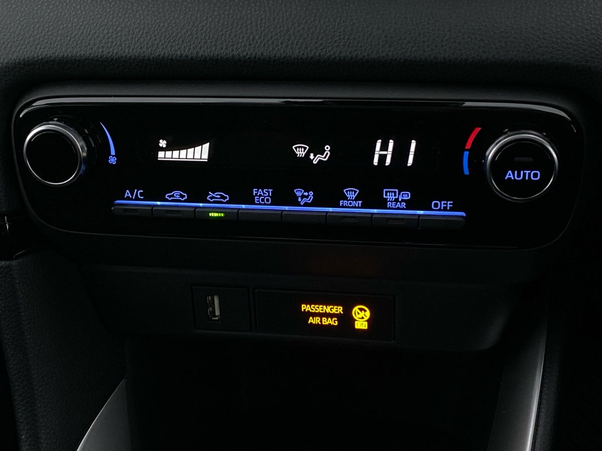 Used Toyota Yaris 2023 for sale - 76373952: Photo 18