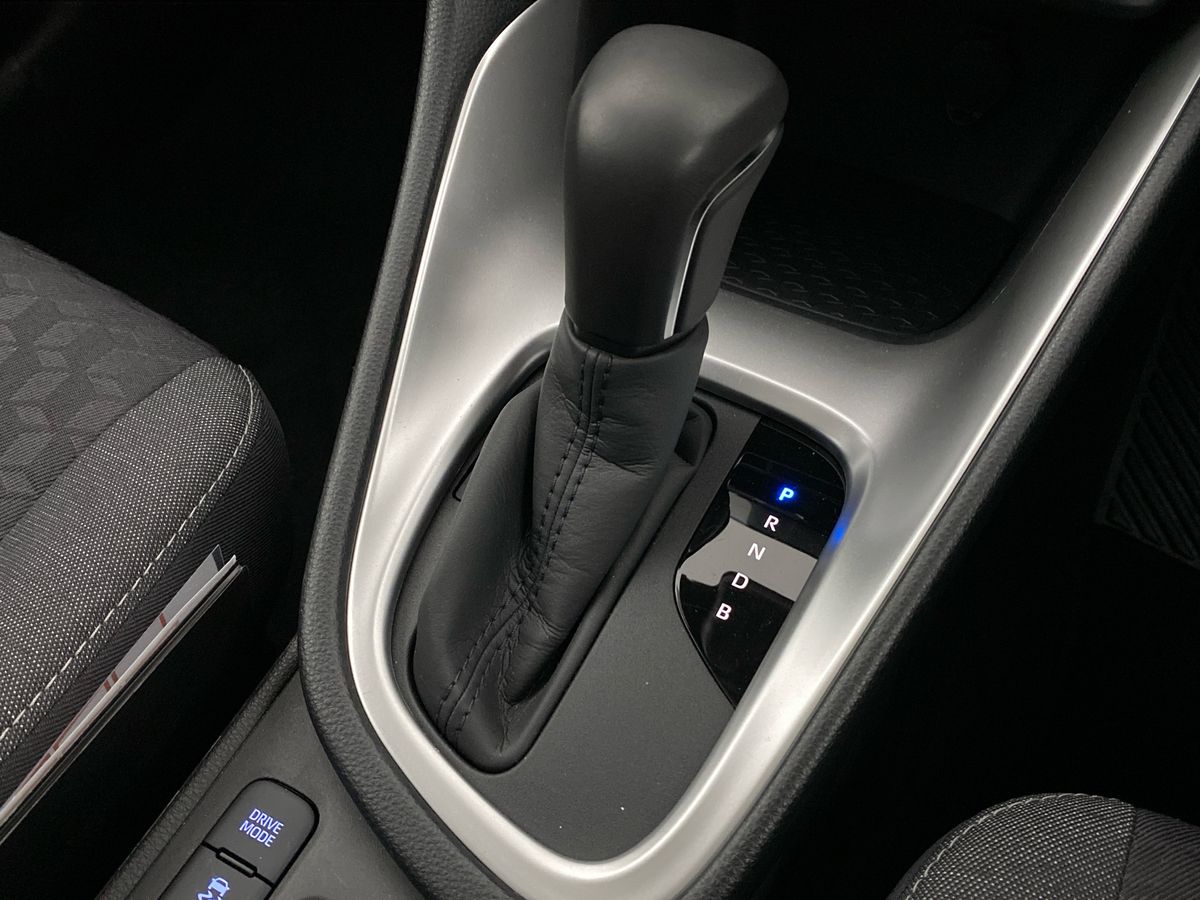 Used Toyota Yaris 2023 for sale - 76373952: Photo 22