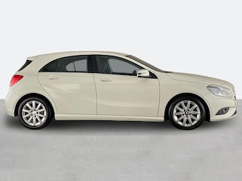 Used Mercedes-Benz A-Class 2014 for sale - 78380342: Photo