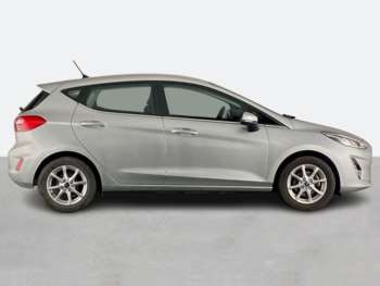 Used Ford Fiesta 2018 for sale - 74623902: Photo