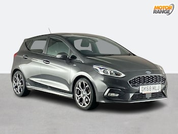 Used Ford Fiesta 2018 for sale - 78900450: Photo