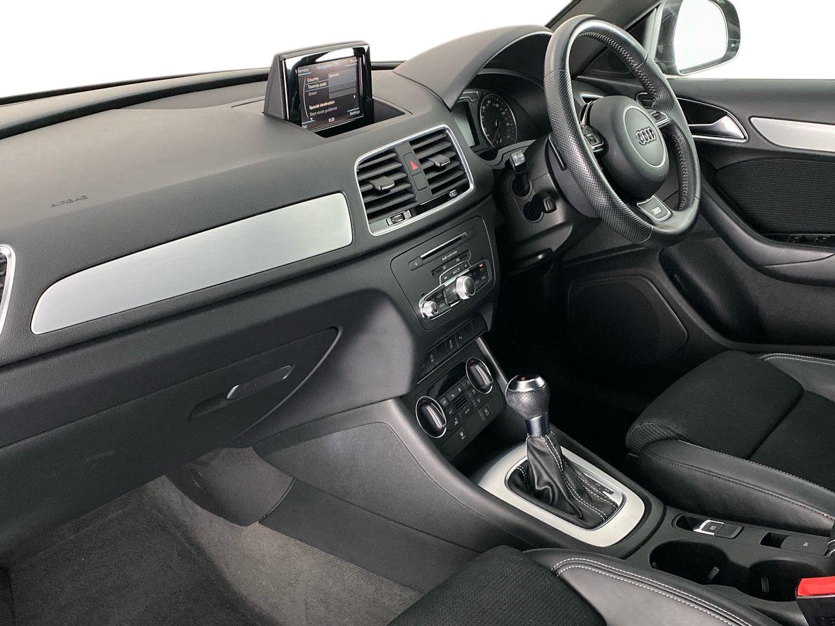 Used Audi Q3 2018 for sale - 76243622: Photo 14