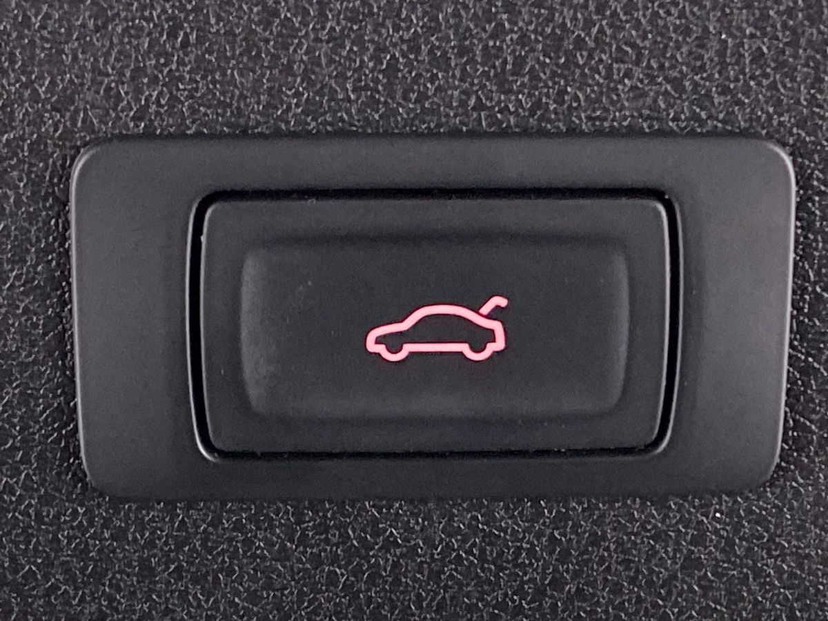 Used Audi Q3 2018 for sale - 76243622: Photo 28