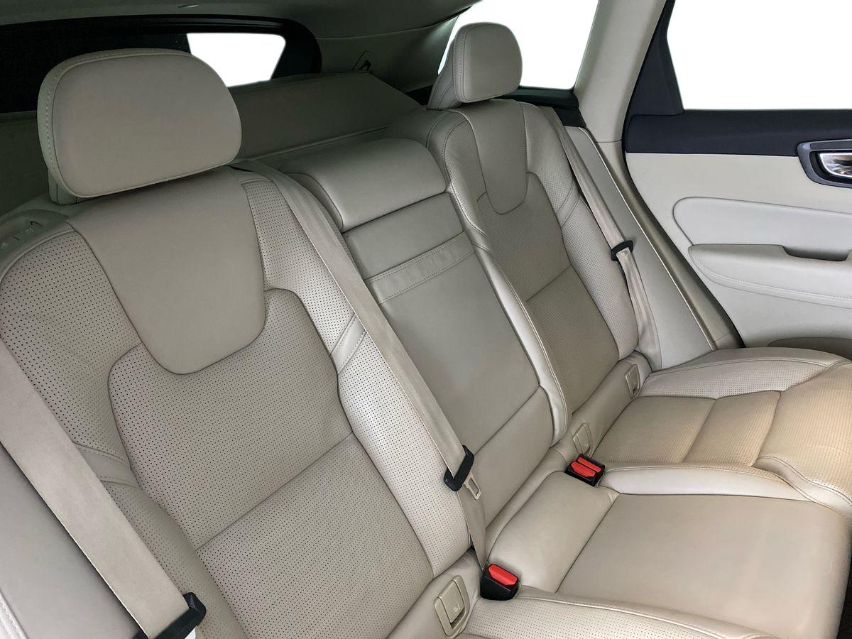 Used Volvo XC60 2020 for sale - 76929201: Photo 15