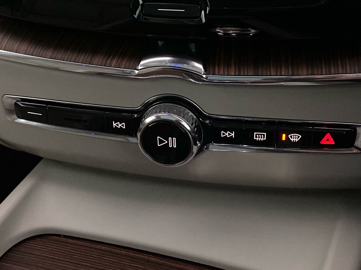 Used Volvo XC60 2020 for sale - 76929201: Photo 26