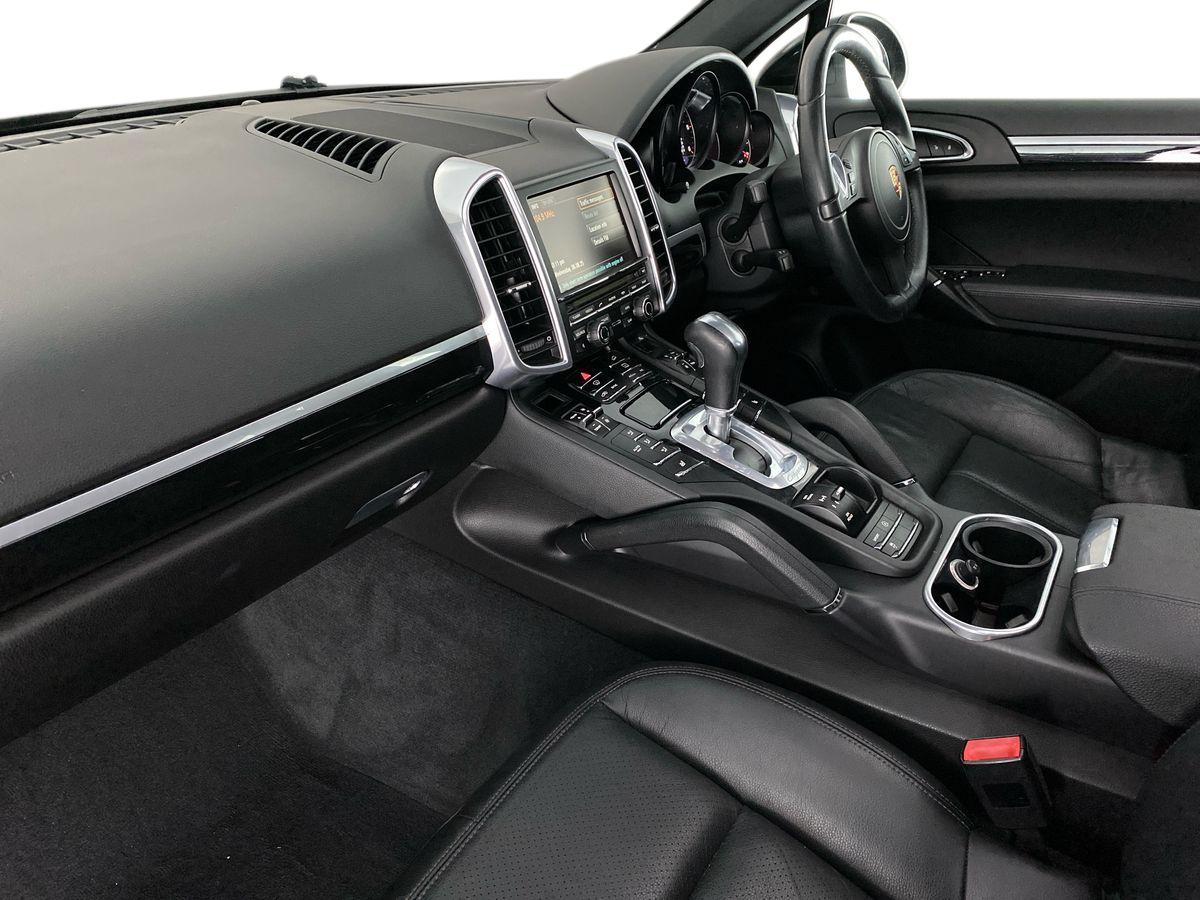 Used Porsche Cayenne 2013 for sale - 76662218: Photo 11