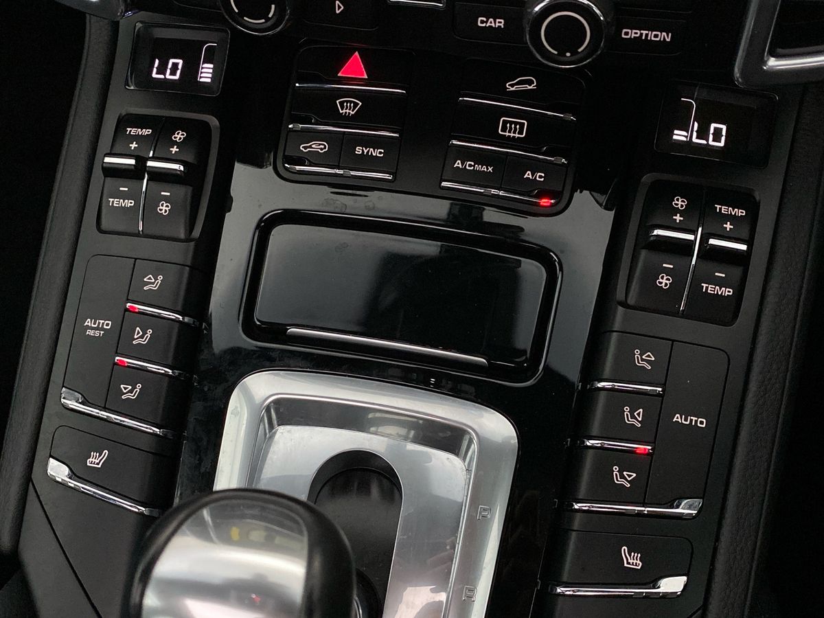 Used Porsche Cayenne 2013 for sale - 76662218: Photo 22