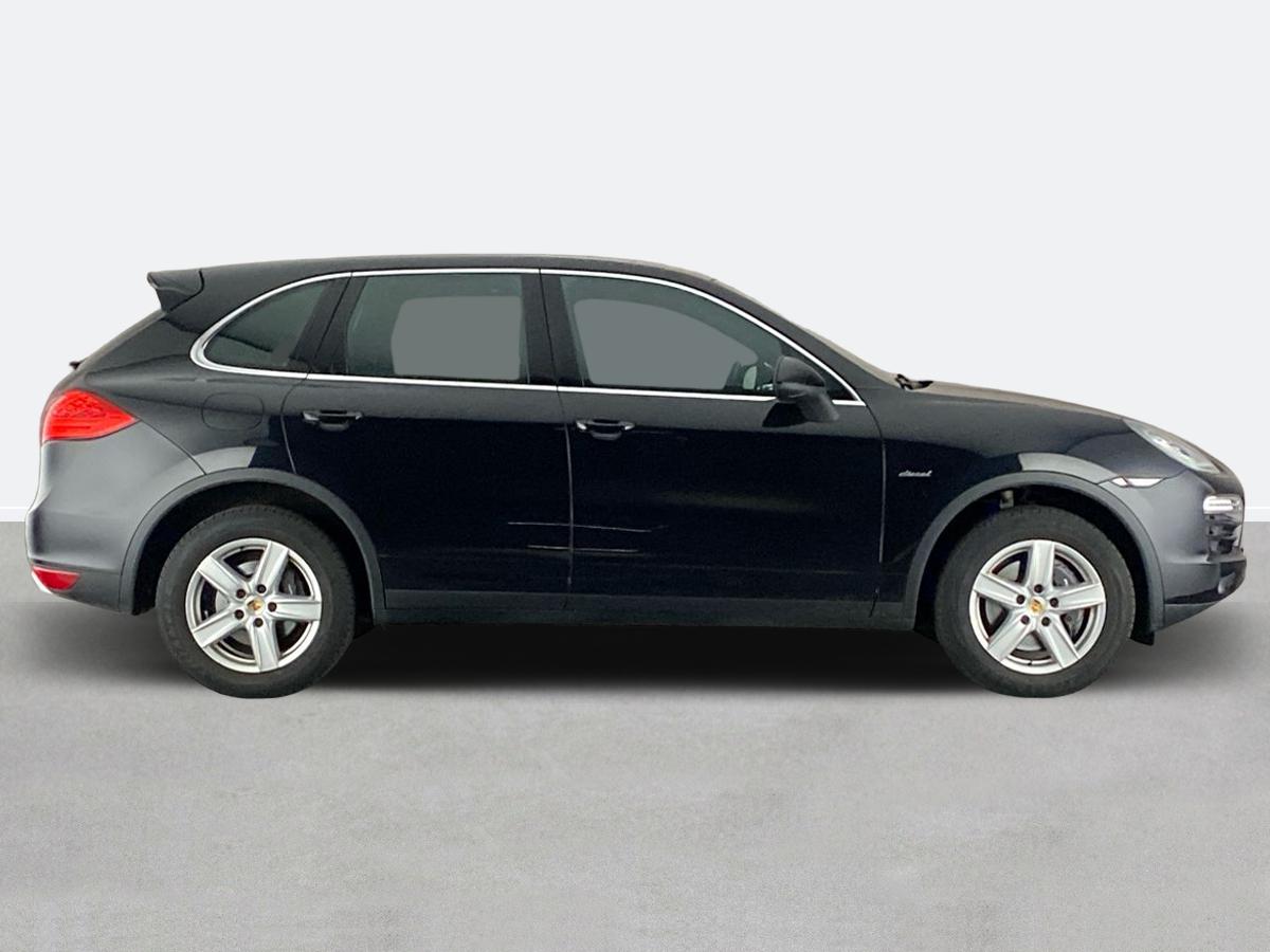 Used Porsche Cayenne 2013 for sale - 76662218: Photo 3