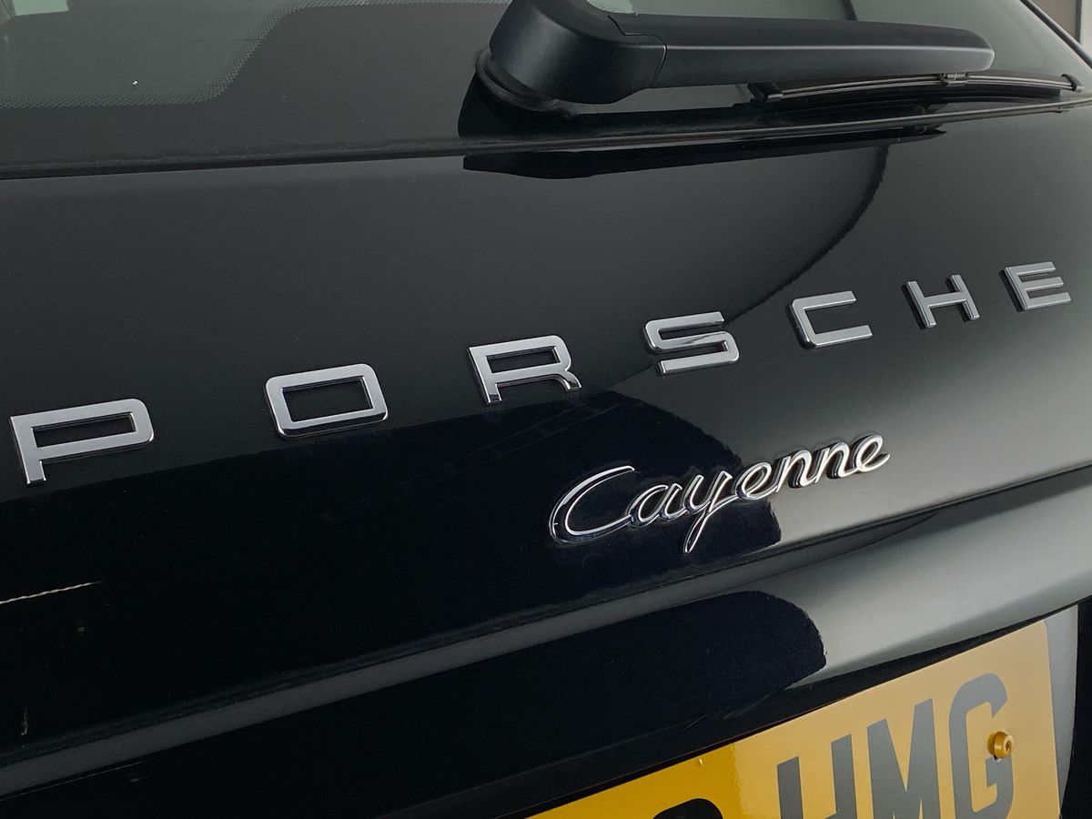 Used Porsche Cayenne 2013 for sale - 76662218: Photo 32