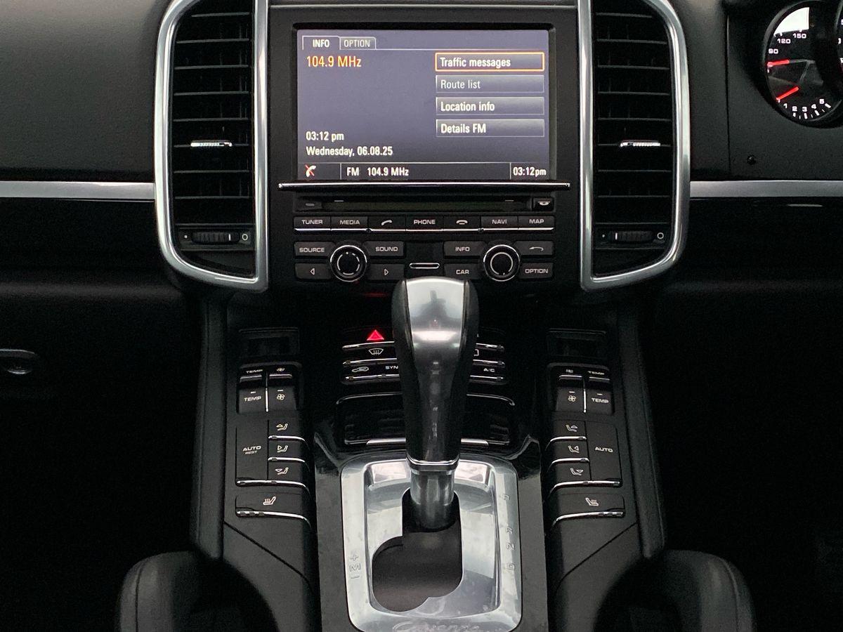 Used Porsche Cayenne 2013 for sale - 76662218: Photo 7