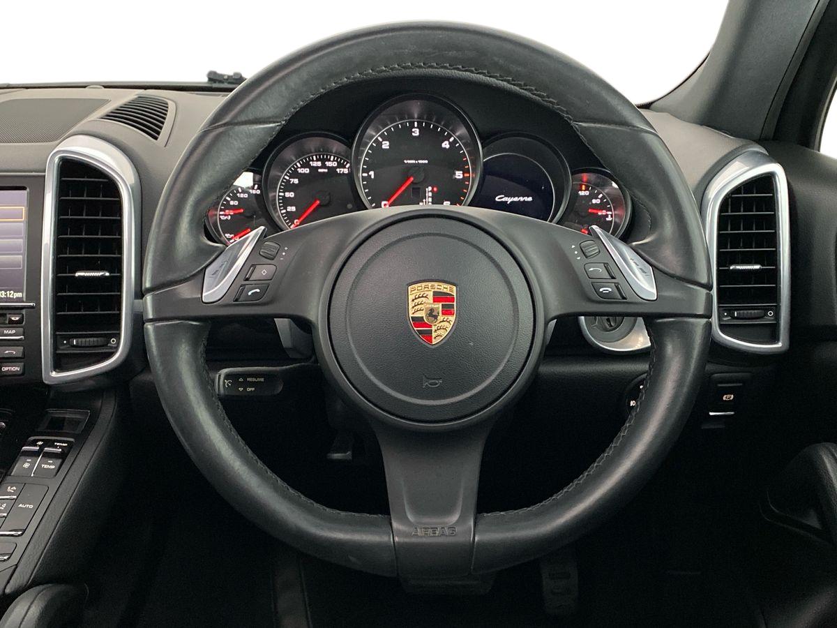 Used Porsche Cayenne 2013 for sale - 76662218: Photo 8