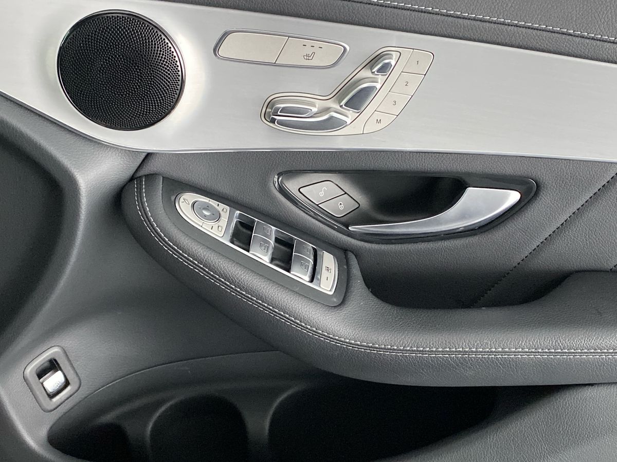 Used Mercedes-Benz GLC 2022 for sale - 76636971: Photo 27