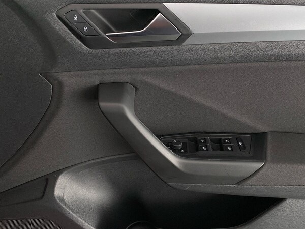 Used Volkswagen T-Roc 2022 for sale - 75536315: Photo 26