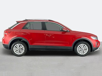 Used Volkswagen T-Roc 2022 for sale - 75536315: Photo