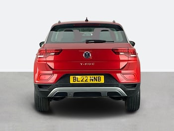 Used Volkswagen T-Roc 2022 for sale - 75536315: Photo