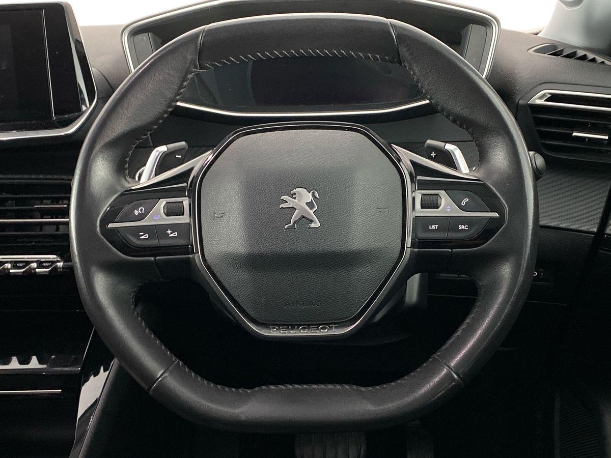 Used Peugeot 2008 2022 for sale - 76789649: Photo 11