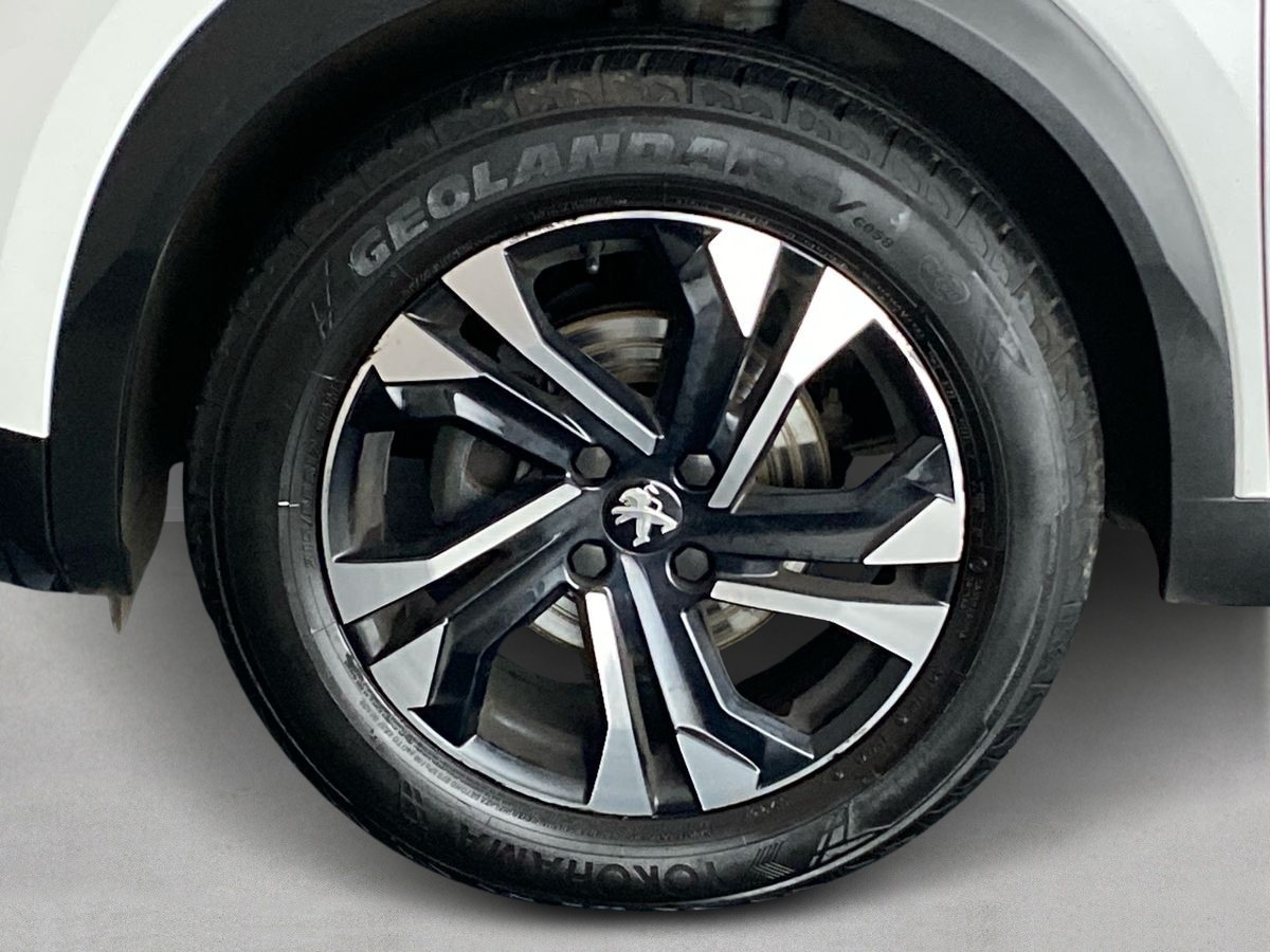 Used Peugeot 2008 2022 for sale - 76789649: Photo 28