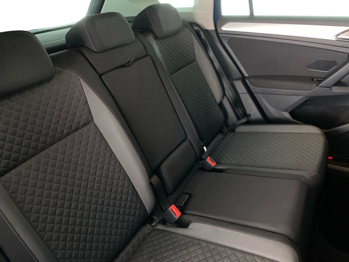 Used Volkswagen Tiguan 2018 for sale - 76411760: Photo 12