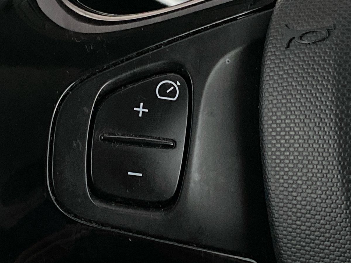 Used Renault Clio 2015 for sale - 76515937: Photo 20