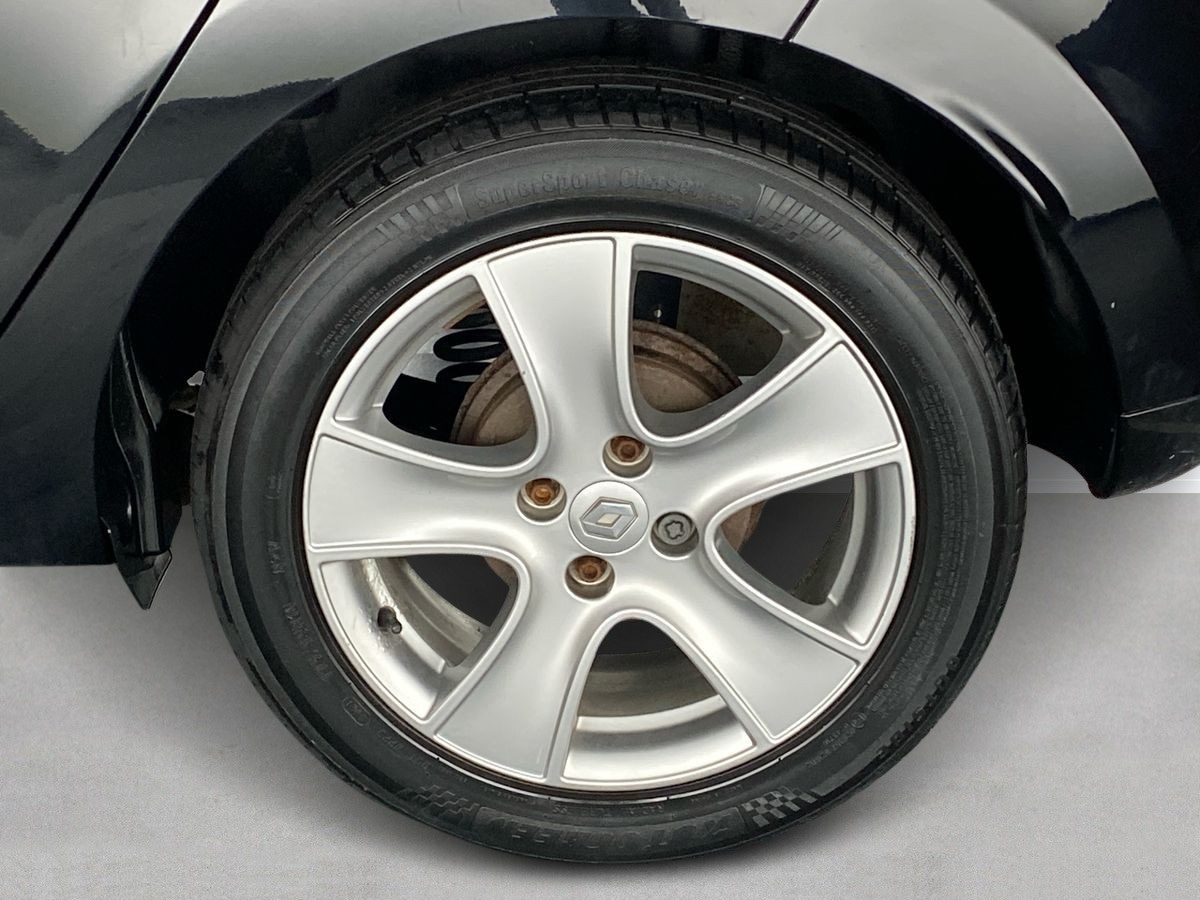 Used Renault Clio 2015 for sale - 76515937: Photo 29