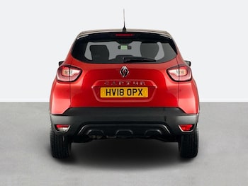Used Renault Captur 2018 for sale - 77076716: Photo