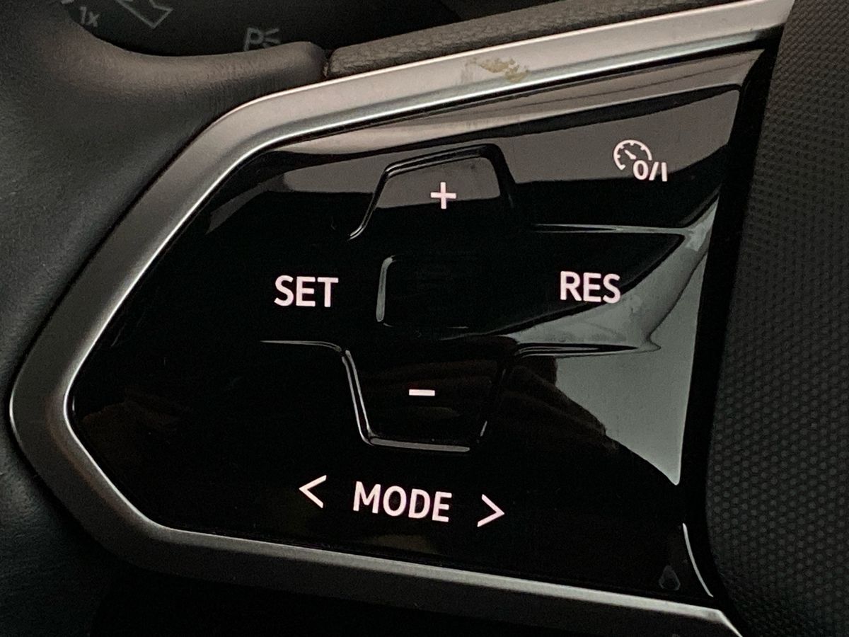 Used Volkswagen ID.4 2023 for sale - 76553430: Photo 24