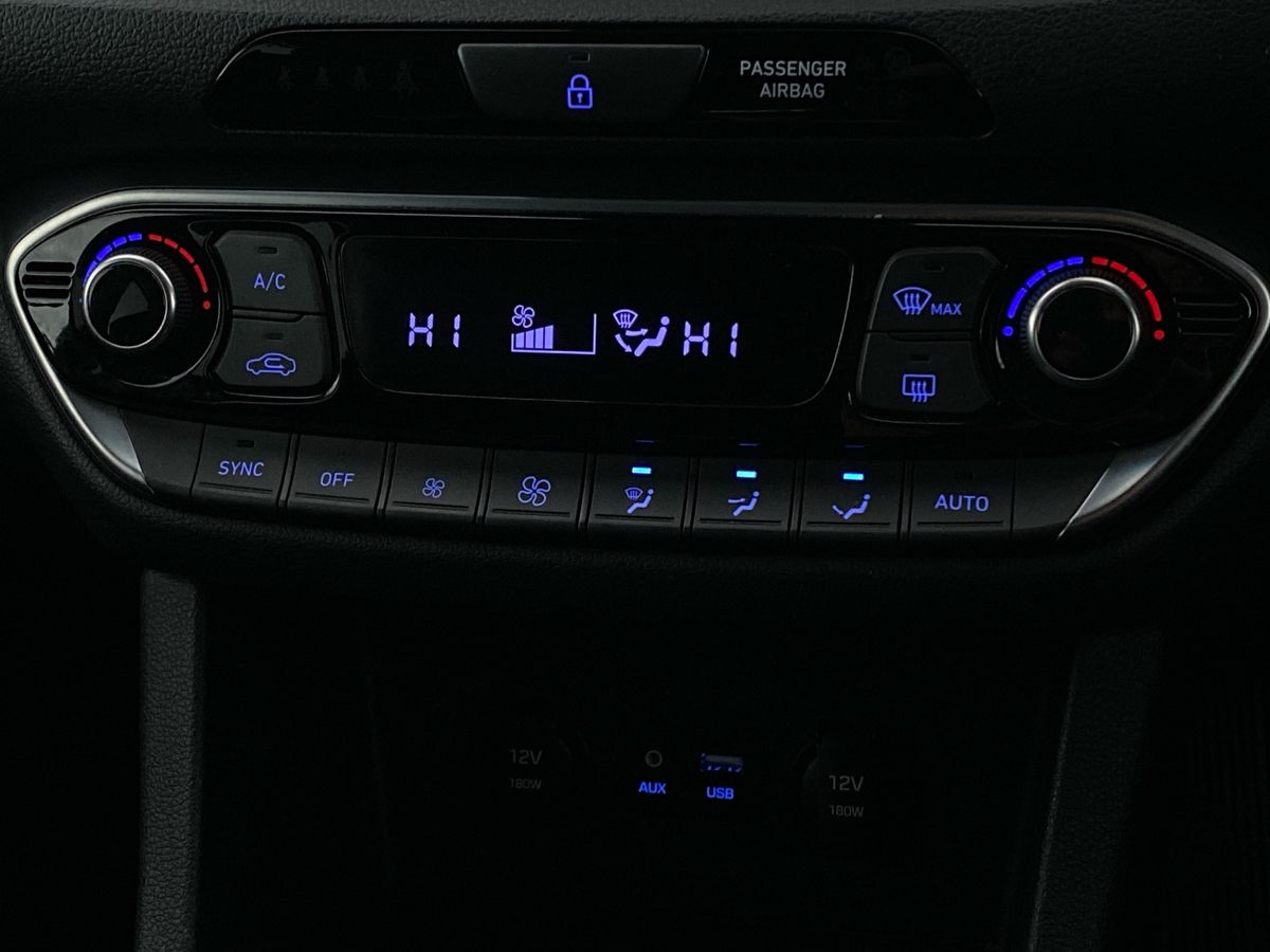 Used Hyundai i30 2019 for sale - 76192374: Photo 21