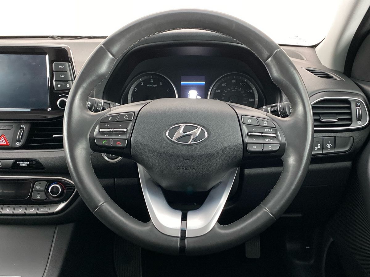 Used Hyundai i30 2018 for sale - 76047355: Photo 11
