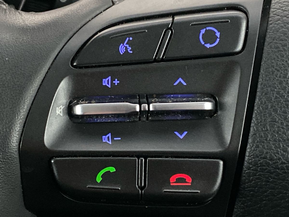 Used Hyundai i30 2018 for sale - 76047355: Photo 23