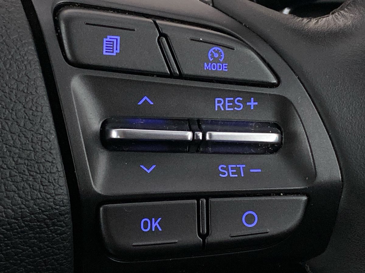 Used Hyundai i30 2018 for sale - 76047355: Photo 24