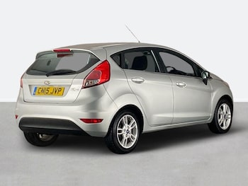 Used Ford Fiesta 2015 for sale - 79112239: Photo