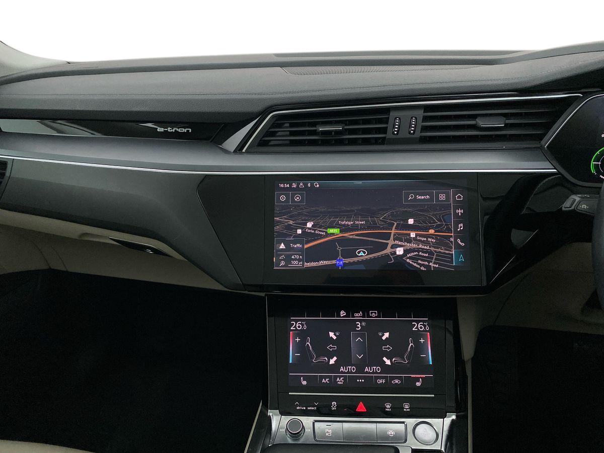 Used Audi e-tron 2020 for sale - 77000696: Photo 10