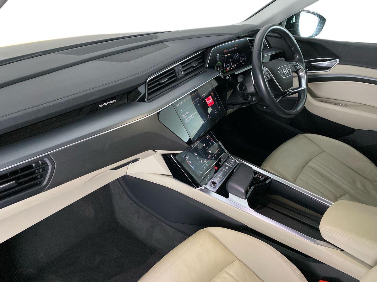 Used Audi e-tron 2020 for sale - 77000696: Photo 14