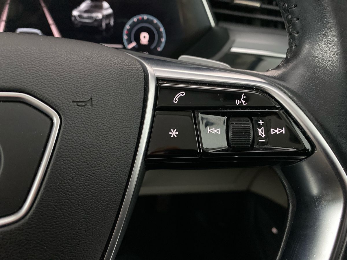 Used Audi e-tron 2020 for sale - 77000696: Photo 21